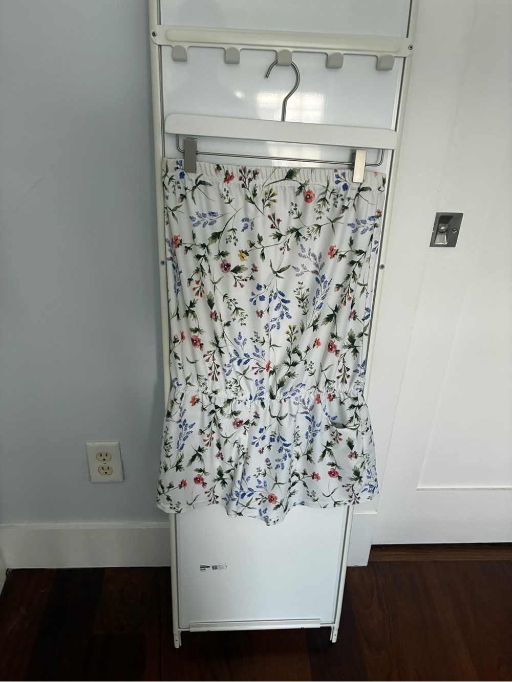 Shoshanna White Floral Elastic Waist Strapless Romper